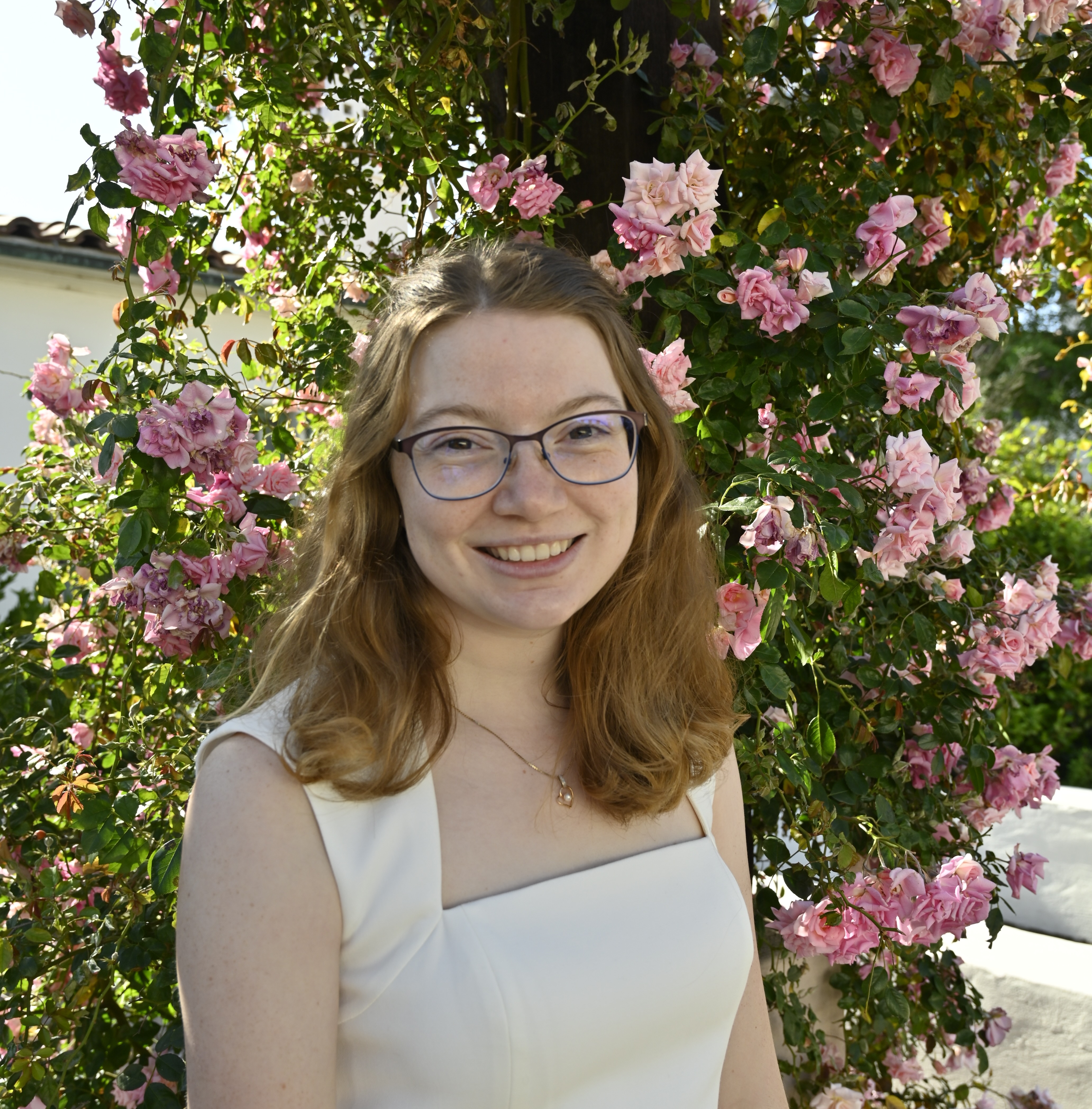 Ellie Sundheim Profile Picture